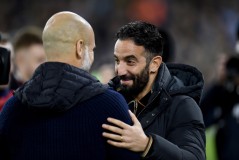 曼城焦点对决2-0晋级16强，太子爷传射建功萨维尼奥锁定胜局